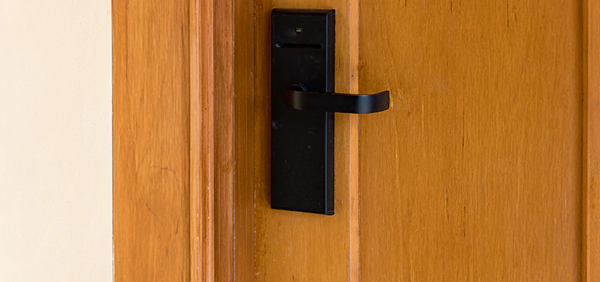 Home Security And Alarm Monitoring in Mayflower Village, California